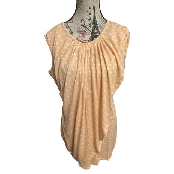 dynabelly Tops - Elegant Peach Polka Dot Blouse